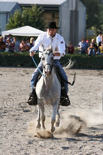 MEC06_3437.jpg
