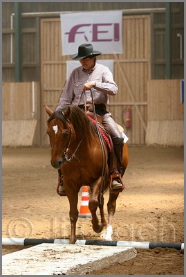 QH061_0406n.jpg (35,9 KB)