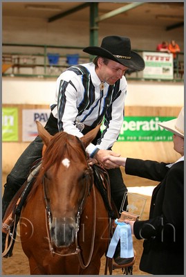 QH061_0556n.jpg (37,0 KB)