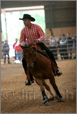 QH061_0612n.jpg (33,7 KB)