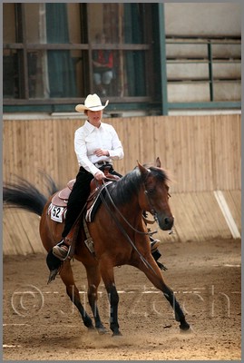 QH061_0619n.jpg (35,6 KB)