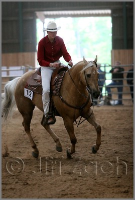 QH061_0738n.jpg (33,2 KB)