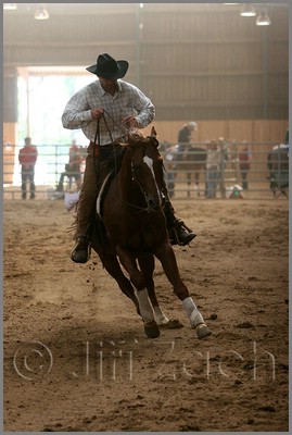 QH061_1057n.jpg (34,3 KB)