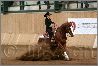 QH061_1213n.jpg (34,6 KB)