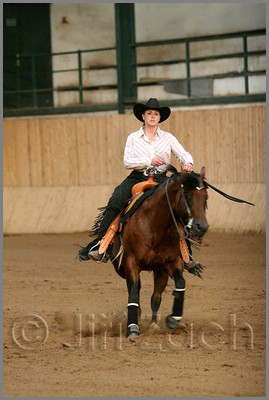 QH061_1229n.jpg (31,5 KB)