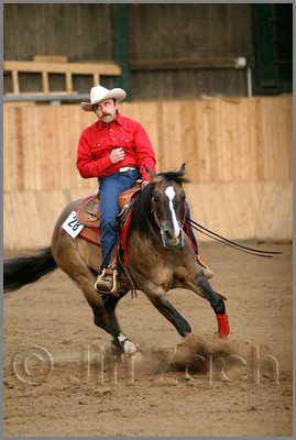 QH061_1255n.jpg (33,1 KB)