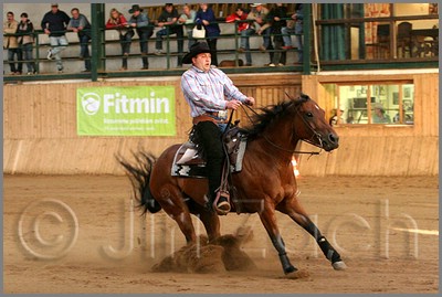 QH061_1277n.jpg (41,0 KB)