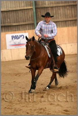 QH061_1284n.jpg (35,5 KB)