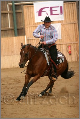 QH061_1288n.jpg (34,6 KB)