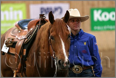 QH061_1425n.jpg (34,7 KB)