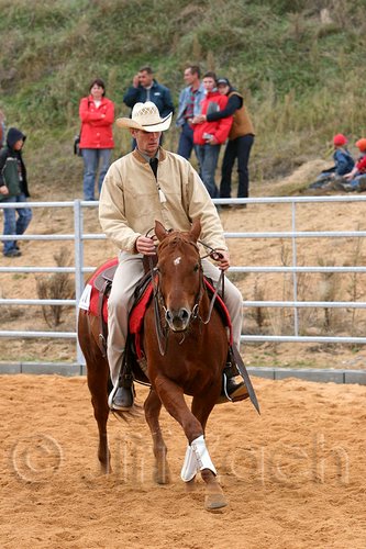 QH062_0914n.jpg