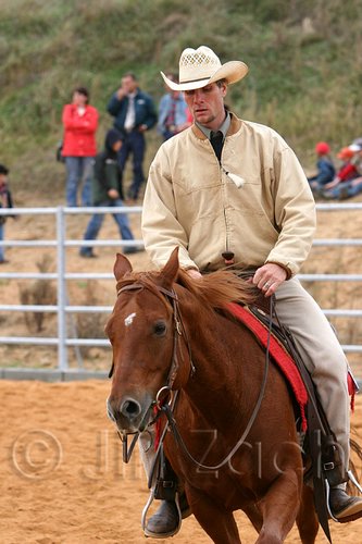 QH062_0915n.jpg