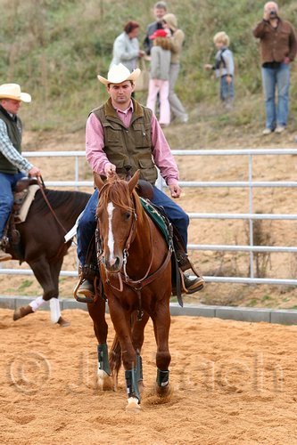 QH062_0935n.jpg
