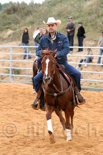QH062_0947n.jpg