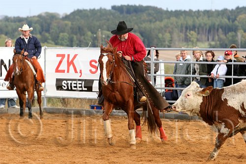 QH062_0974n.jpg