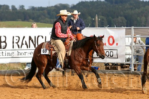 QH062_0997n.jpg