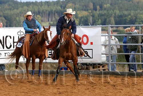 QH062_1002n.jpg