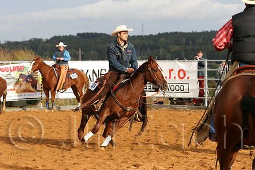 QH062_1043n.jpg