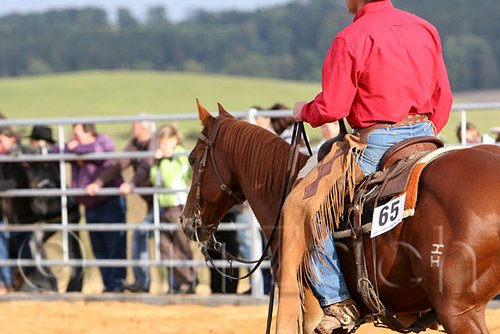 QH062_1063n.jpg