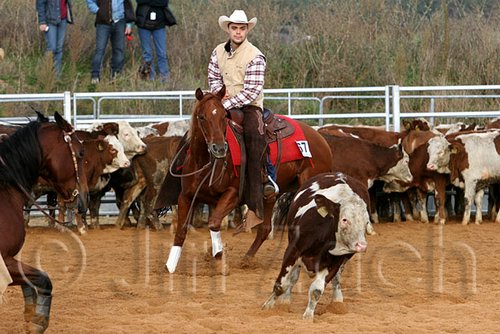 QH062_1112n.jpg