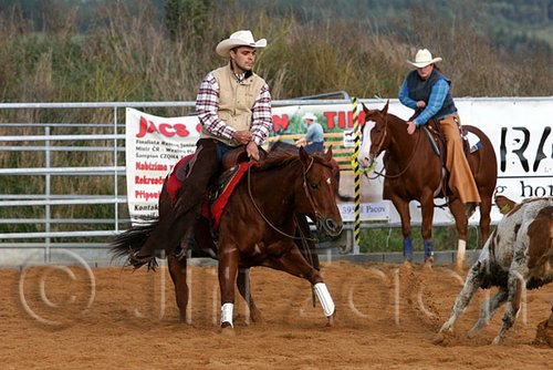 QH062_1129n.jpg