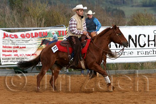 QH062_1132n.jpg