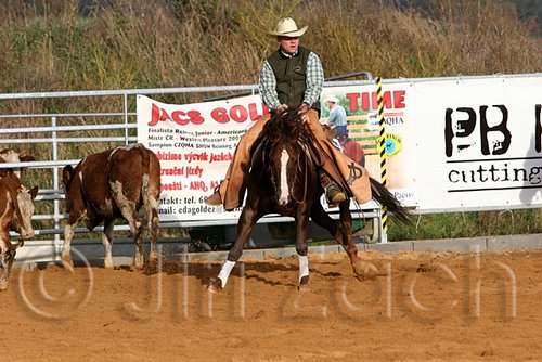 QH062_1176n.jpg