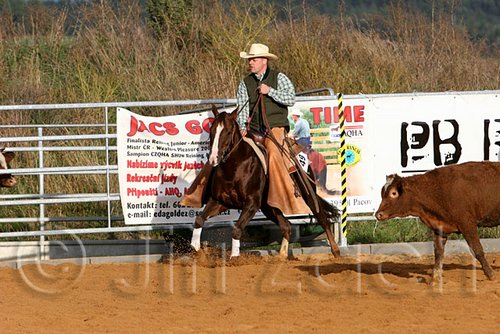 QH062_1184n.jpg