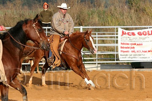 QH062_1249n.jpg