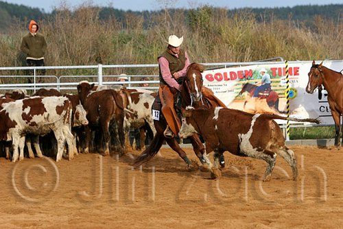 QH062_1292n.jpg