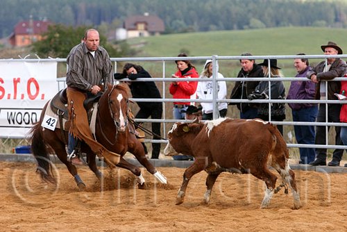 QH062_1327n.jpg