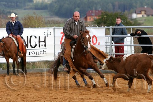 QH062_1332n.jpg