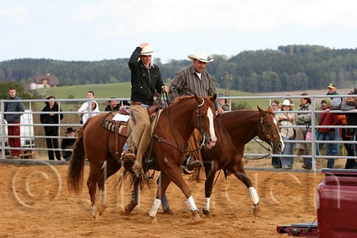 QH062_1335n.jpg