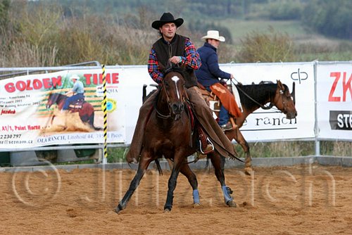 QH062_1392n.jpg