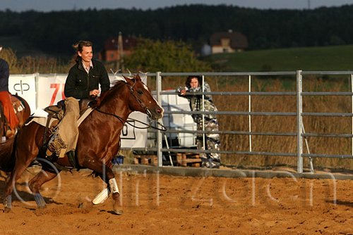 QH062_1423n.jpg