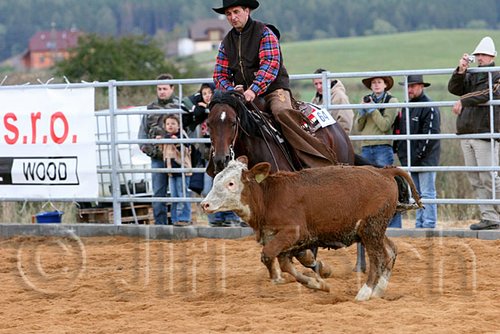 QH062_1479n.jpg