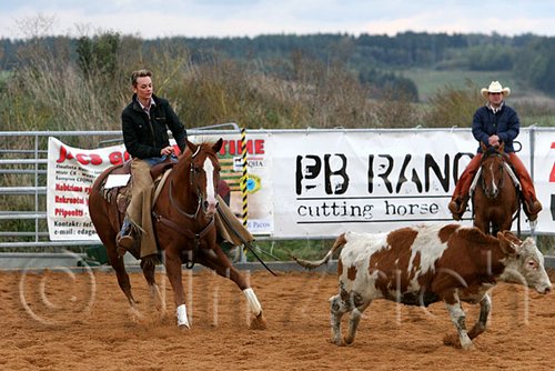 QH062_1528n.jpg