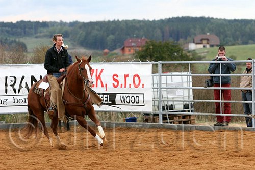 QH062_1530n.jpg