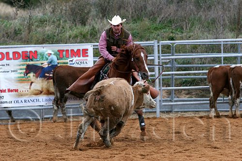 QH062_1557n.jpg