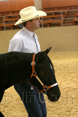 QH062_0287n.jpg