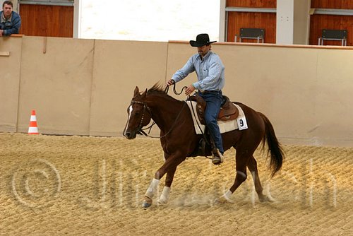 QH062_0774n.jpg