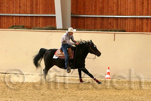 QH062_0799n.jpg