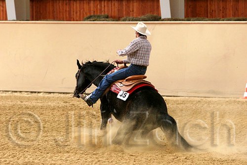 QH062_0807n.jpg
