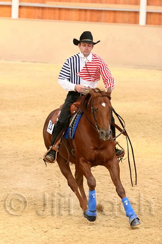 QH062_0817n.jpg