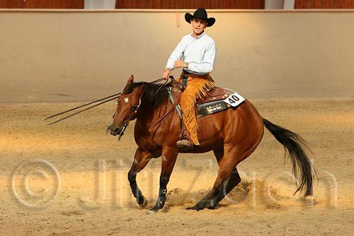 QH062_0826n.jpg