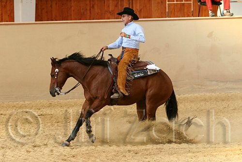 QH062_0837n.jpg
