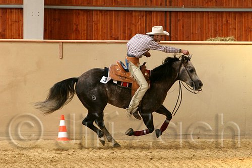 QH062_0860n.jpg