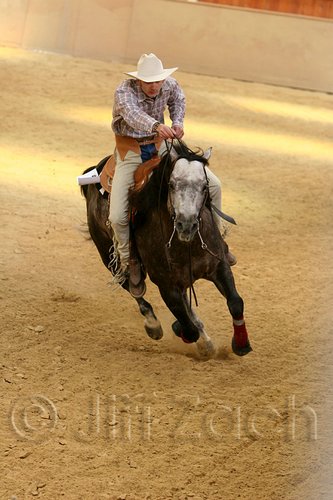 QH062_0865n.jpg