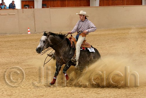 QH062_0870n.jpg