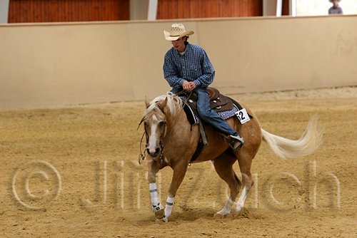 QH062_0881n.jpg